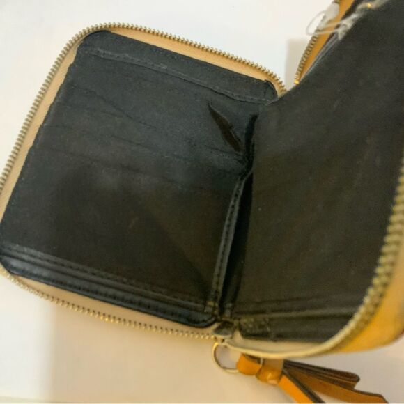 Coach Peyton Line C Embossed Patent Leather Wristlet Black - Picture 3 of 5